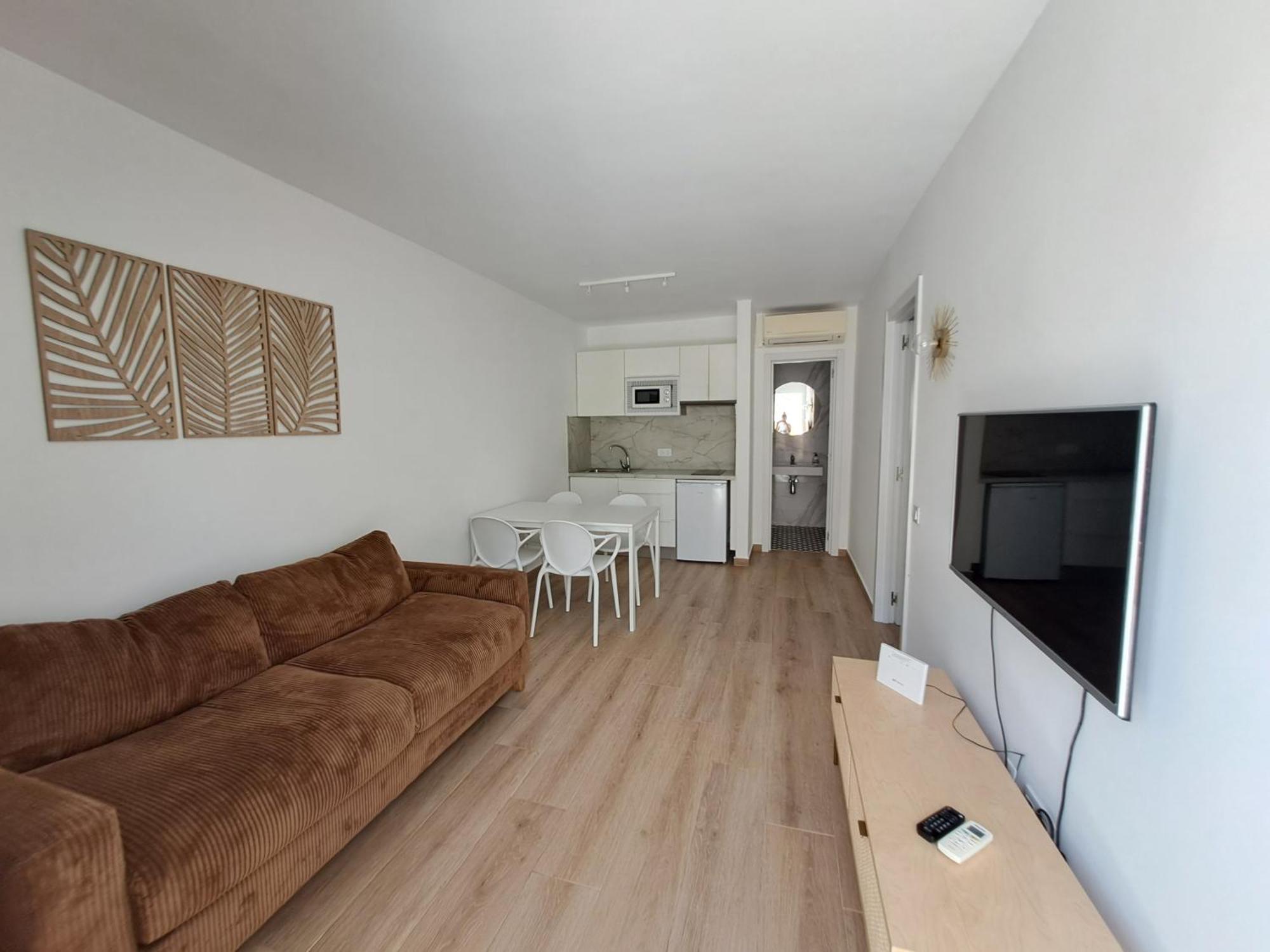 Homeforguest Apartamento Con Terraza Y Piscina En Corralejo Exterior foto