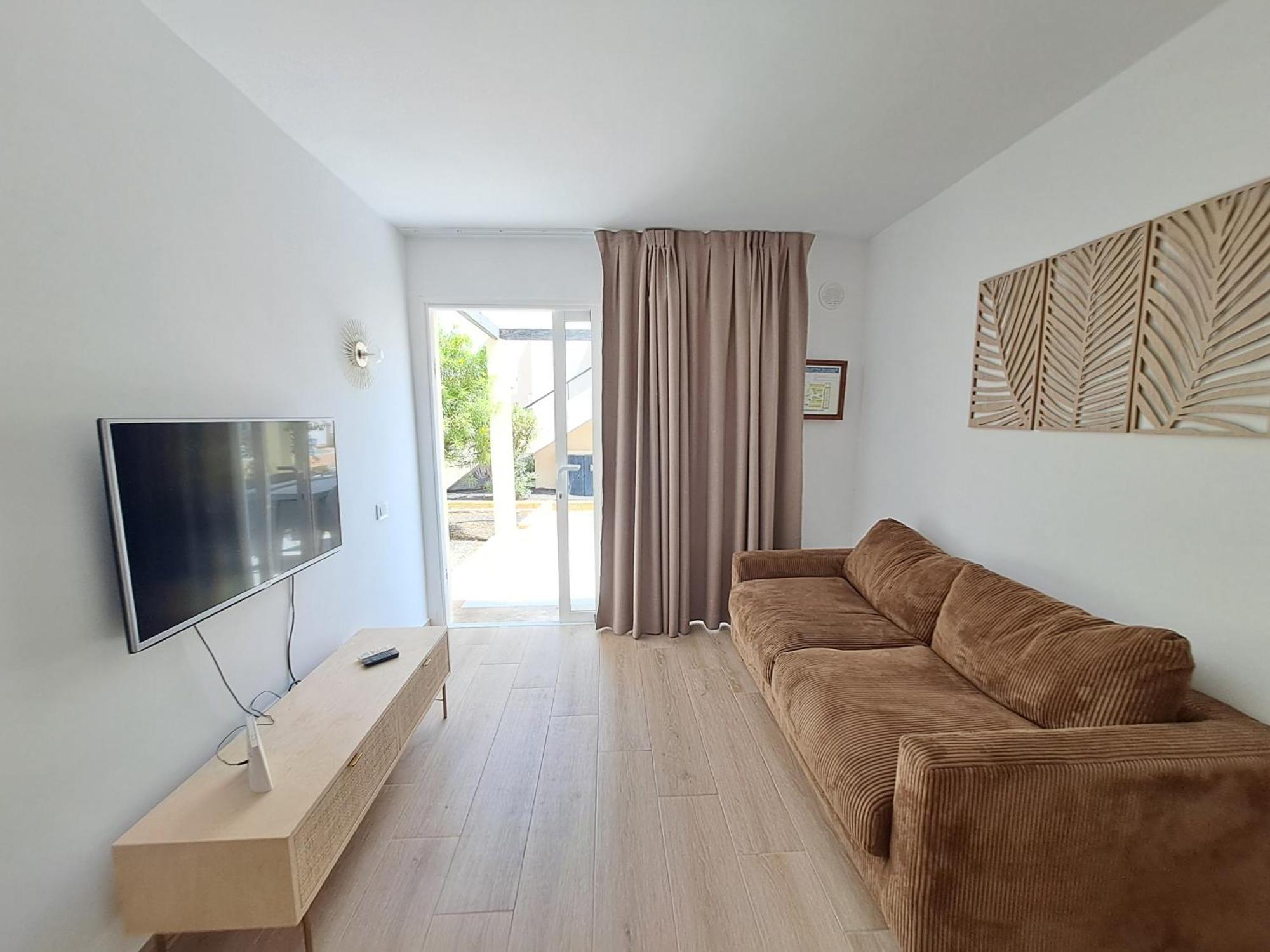 Homeforguest Apartamento Con Terraza Y Piscina En Corralejo Exterior foto